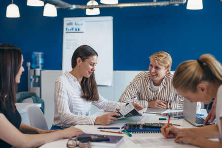 LinkedIn 廣告投放實戰技巧：B2B 行銷的關鍵策略